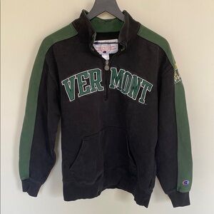 Champion Vermont Catamounts Black and Green Sweatshirt